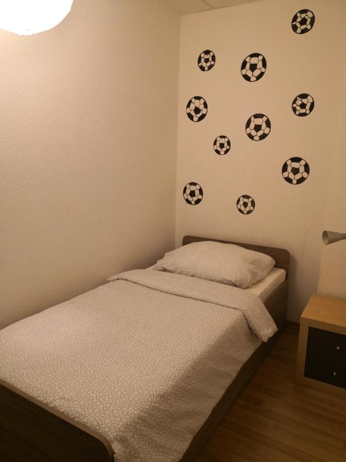 Fussball Ecke Niederneuendorf 客房 照片